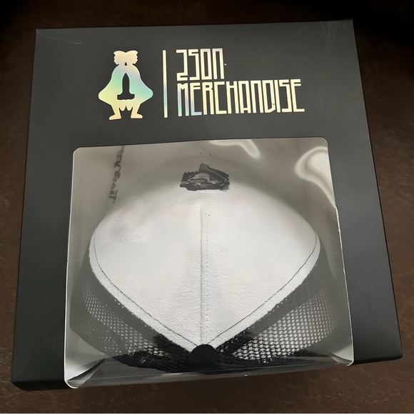 Customized SnapBack - Picture 8 of 8